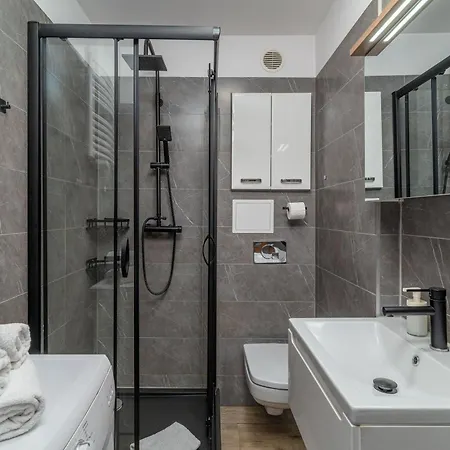 Citystay Klimatyczne Dla 3 Osob Лодзь